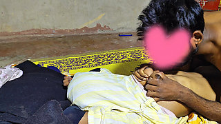 Desi Beautiful Girl Tight Pusssy First Time Xxx Videos, femusvid3 Aaj Tak ka sabse best video