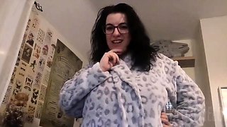 Blonde tight pussy babe solo toy fun in glamour masturbation