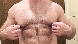 Hairy Muscle Guy Shows off and Jerks off
