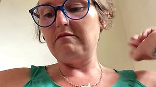 Close up Pissing From My Natural Bushy Pussy and Wiping After. Amid Giants and Idols - Coffeeshop Edition
