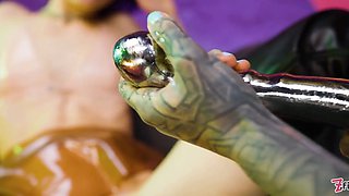 Double spandex hoes open up each other broad with steel dildo – atp to gaping