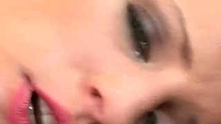 Hot Lesbians Blondes MILFs Has Hot Sex Time Licking and Kissing