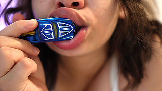 Giantess Girl and Car