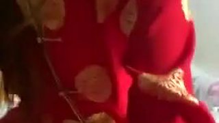 lily_tigerrr glow in the dark faux-cock orgy