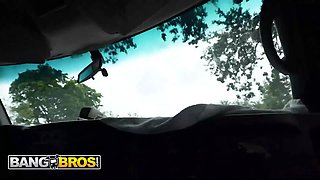 Bangbros - hair stylist madalina moon joins the bus and gets filled with ace hardz’s monster knob