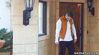 Nico seduce and fuck hunk Roman Todd
