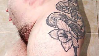 The Hairy Butt of an 18-week Pregnant Woman