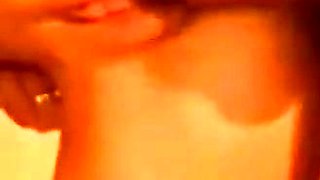 Schneller Fick vor der Dusche - Deutsche Amateur Creampie