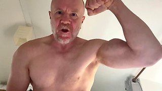 Muscular Daddy unleashes dirty talk close-up pounding tight hole with grunts and spraying thick cumshot in raw