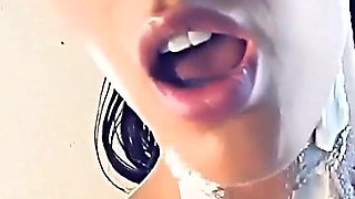 Strokes Featuring Kortney Kane
