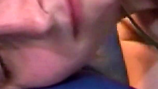 Man takes advantage of the horniness of his pregnant wife and fucks her