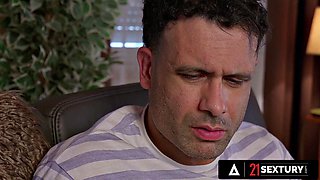 21 SEXTURY - Sexy Blonde Jessie Ames Loves Getting Her Ass Fucked Hard