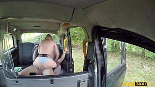Amber Jayne's Intense Desire in Wild Cab Ride
