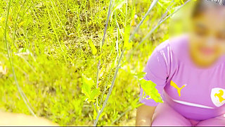 I Fuck My Little Stepsister in Field First Time