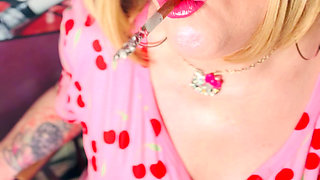 All Dangles! A Cute Tina Snua Dangling A Cigarette & Hard Smoking