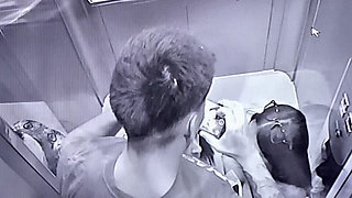 Real amateur threesome on the elevator