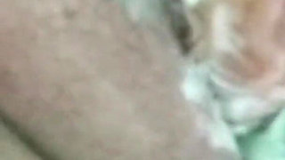 Sexy Filipina MILF Loves Making a Creamy Mess
