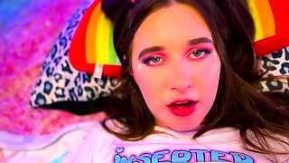 Alana Rose Gets Deepthroated Hard Before a Squirting