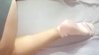 Medi Shows Her Feet in Short Socks and Her Tail