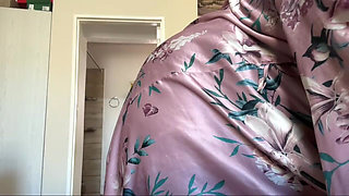 SSBBW MILF Striptease