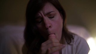 Amateur Webcam Teen Flashes Masturbates