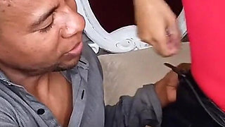 A Cuckolded Man Says He Wants New Experiences and Allows His Girlfriend to Have Group Sex with His Friends