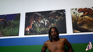 So This Is How You Use a Stick Playing Pool