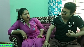 Desi Bank Officer Fucking Beautiful Bhabhi! Reality Sex