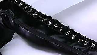 Boot Licking for Mistress