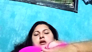 Chubby Latina with big tits chews her rich wet pussy