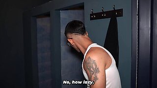 Big-bootied brunette stepmother ends up naked thanks to a prank by her stepson