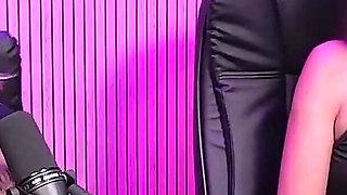 Young Latina Lesbians Reveal How Passionate They Are in Bed