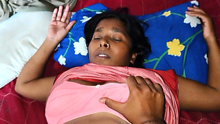 Pregnant bhabhi ke moti chut me bhabhi ke aapna bada land dal diye- hindi village block girl xxx.