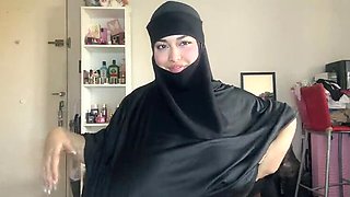 Bubblesincolourge Big Muslim Tits - Huge Natural Boobs Make You Cum Fast