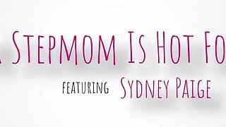 Sydney Paige delivers intense sensual big titties threesome pleasure