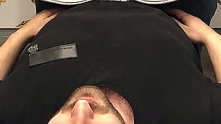 Velvet Throne Part 1: High Heels Licking - Obey Valerias Feet