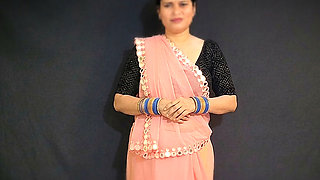 Amature Indian MILF Bhabhi Sex with Her Naughty Brother-in-law