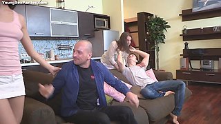 W YS 975 Teenagers Surpr1se W1th A Sex P@rty - Foxy Di - Foxy di