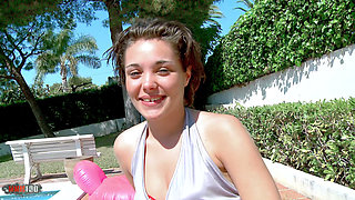 Tania Dola: Sexy Video Interview with Tania Dola