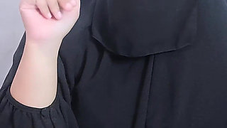 Hijab Step Stepmom Give Her Foot Punishment as Her Step Stepson Doing Bad for a Whole Month - Minokiiko