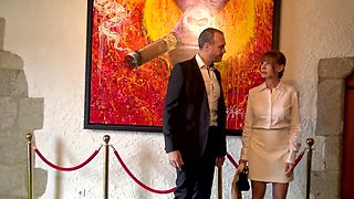 Aging whore is going to take a nice hard cock