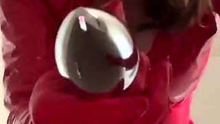 Cumshot amateur MILF suck and jerks dude in the bedroom