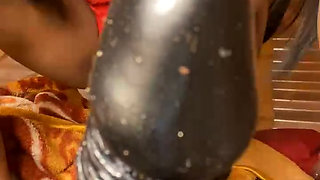 OMG , 7 inch k land le leya  , Riding on 7 inch dildo , feel happy and pleasure .