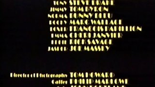 Hardcore fucking on the couch with amateur blonde