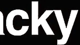 Watch dainty Dorian Del Isla and Millie Morgan's dirt