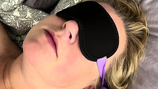 Pregnant Swedish milf masturbates to orgasm