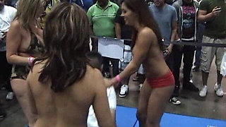 Wrestling Babes!