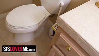 Step brutha catches his lil' sister in law mickey despairingly humping a couch pillow - sislovesme