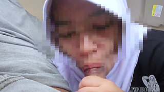 My Hijab Stepsister in Law Running Late, She Give Me a Car BJ for Helping Her - Minokiiko