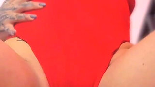 Latina Shows off Her Wet, Tattooed Pussy